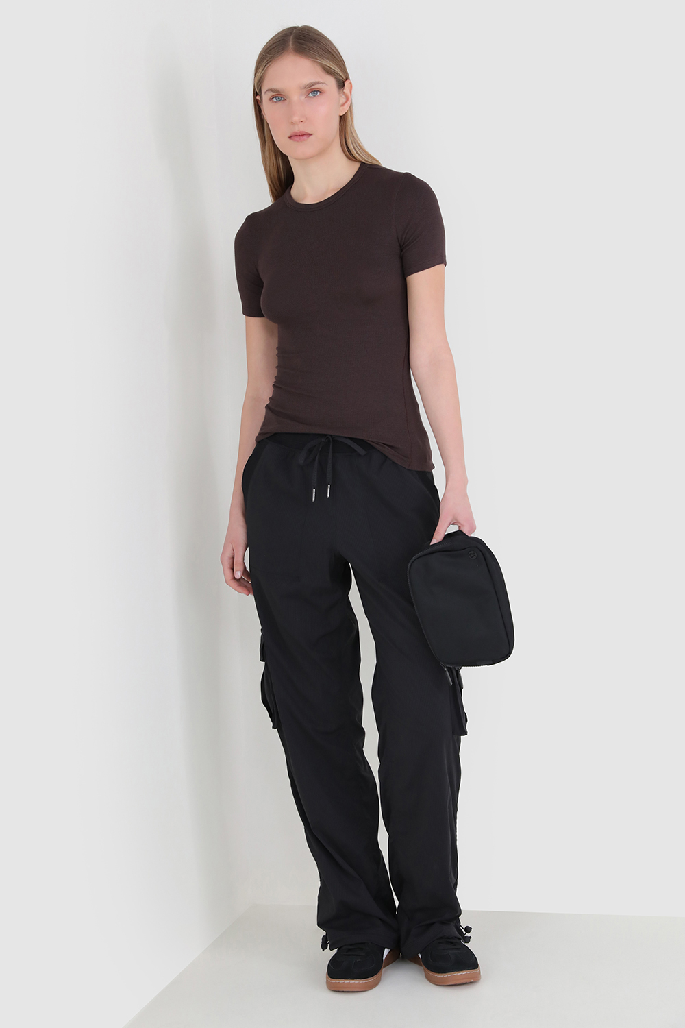 Dance Studio Relaxed-Fit Mid-Rise Cargo Jogger